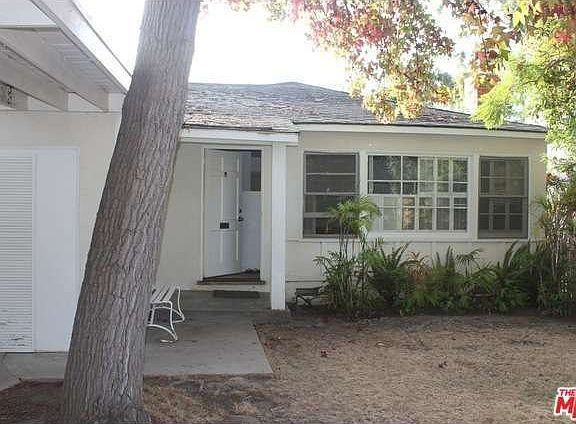 3rd image of 314 Amalfi Dr