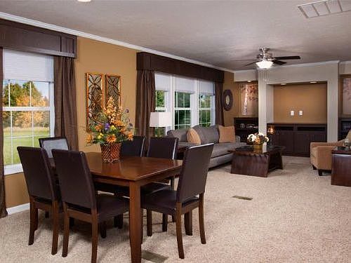 2nd image of 432 Shoreline Cir