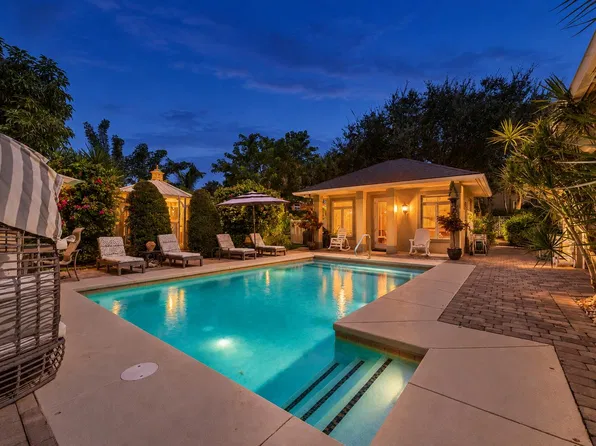 9707 SE SHARON Street, Hobe Sound, FL 33455