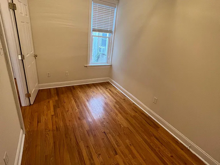 1346 S Markoe St — Photo 17