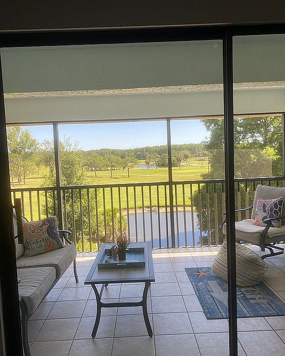 1st image of 1922 Golfview Dr