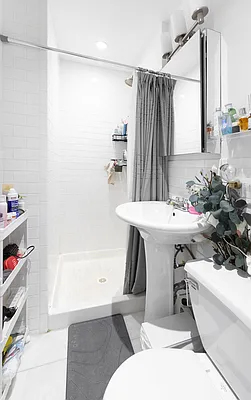 Rented by Platinum Properties | media 11