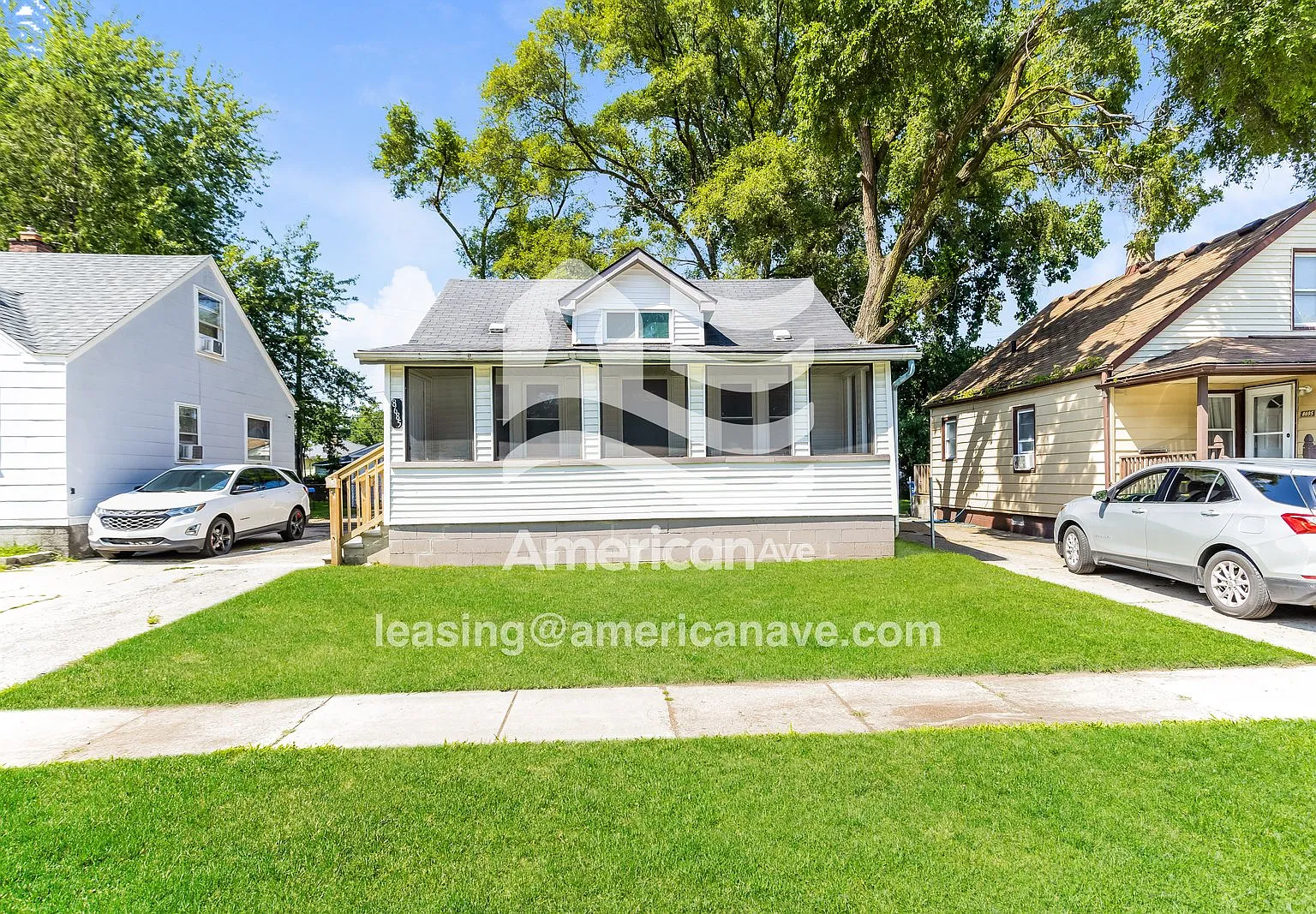 3 bed, 1.0 bath, 946 sqft, $1,497 — Photo 1