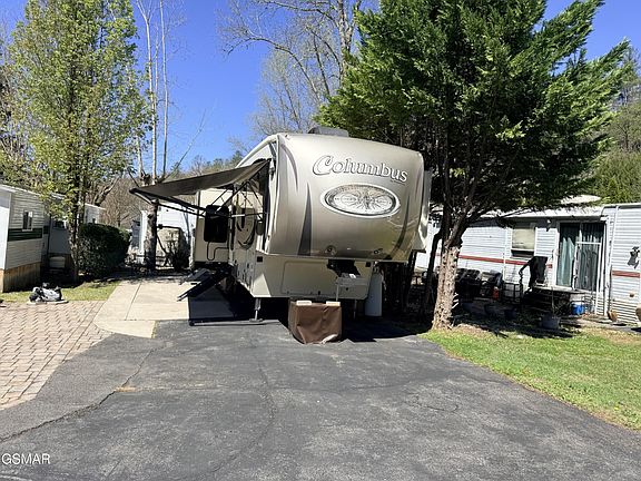 2nd image of 4229 E Pkwy #229-lot 229