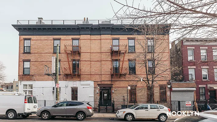 Rented by Nooklyn NYC LLC | media 11