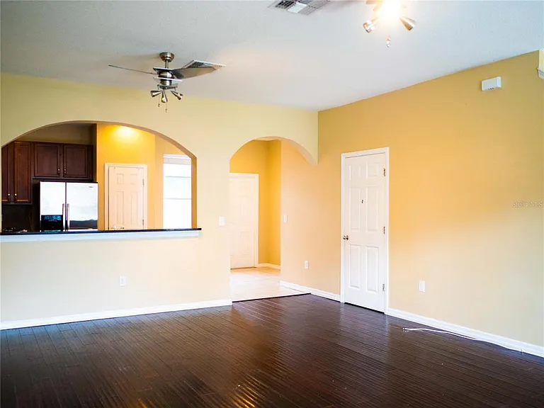 12636 Carlby Cir — Photo 3