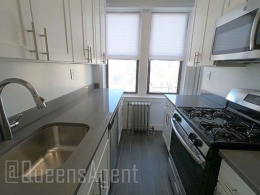 3rd image of 117-14 Union Tpke #Ae1
