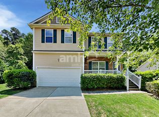 240 Flanders Dr, Mooresville, NC 28117
