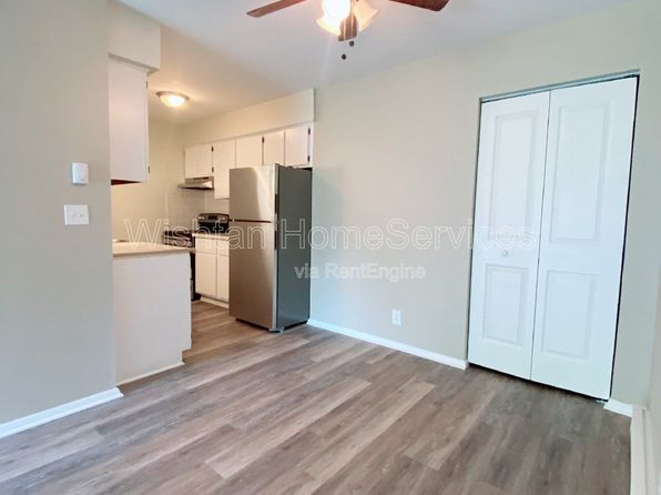 201 Charleston Blvd #4