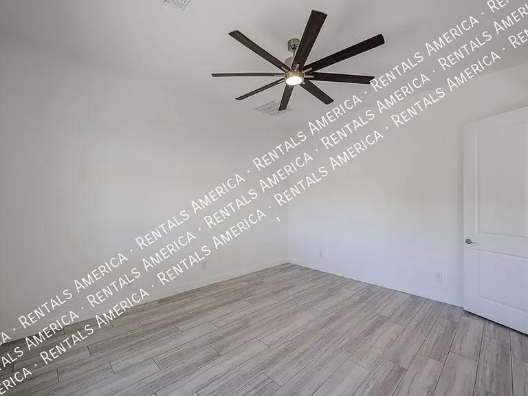 31219 N 136th Way — Photo 28
