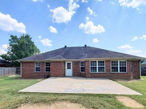 2nd image of 13 Mockingbird Ln