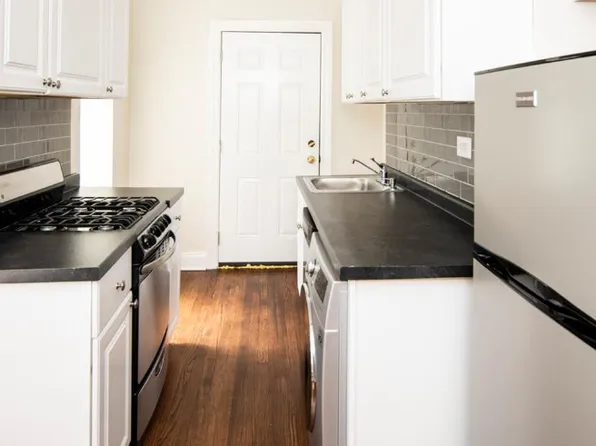 837-39 W Cornelia Ave #837.5-1N, Chicago, IL 60657