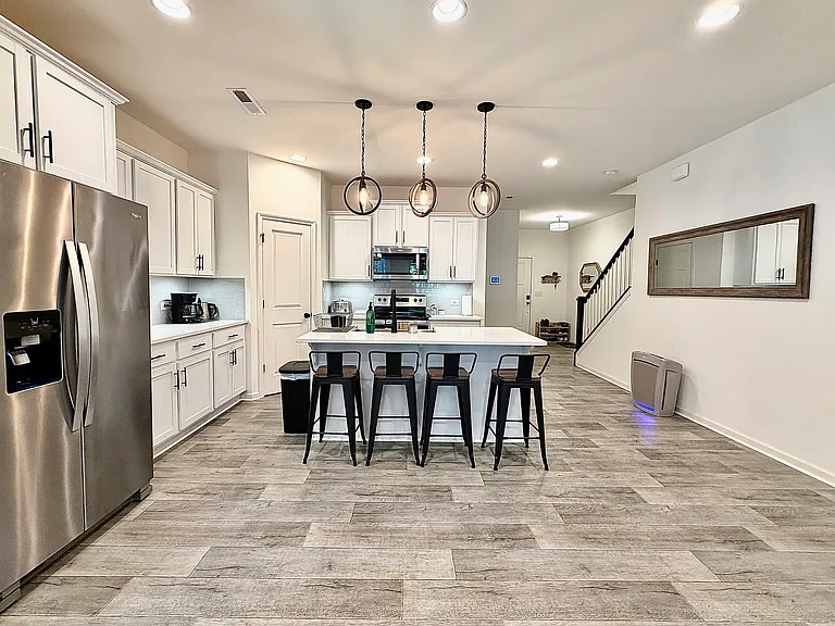 12029 Basking Dr — Photo 7