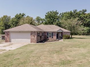 2250 E 400th Rd, Oologah, OK 74053