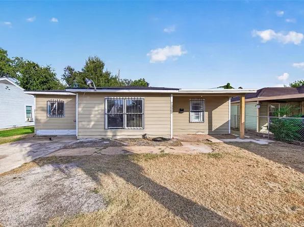 7323 Hurtgen Forest Rd, Houston, TX 77033