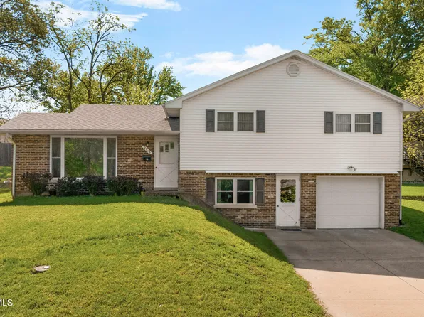 2213 Marilyn Dr, Jefferson City, MO 65109