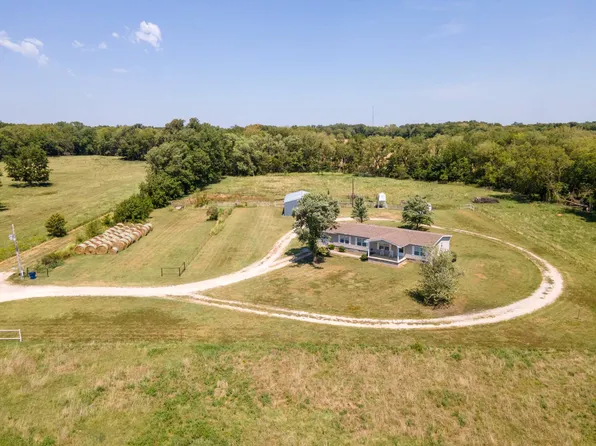11001 John Deere Rd, South Coffeyville, OK 74072
