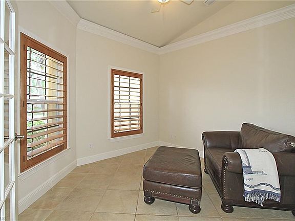 5th image of 10127 Sunshine Dr