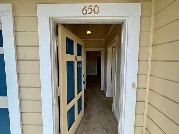 3rd image of 646 Virginia St Lot 650