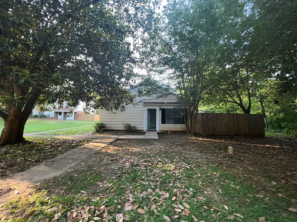 2626 Terrace Pkwy