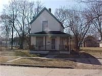 1st image of 132 Oden St