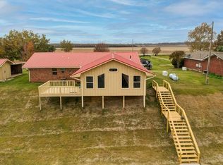 3030 Eagle Lake Shore Rd, Vicksburg, MS 39183