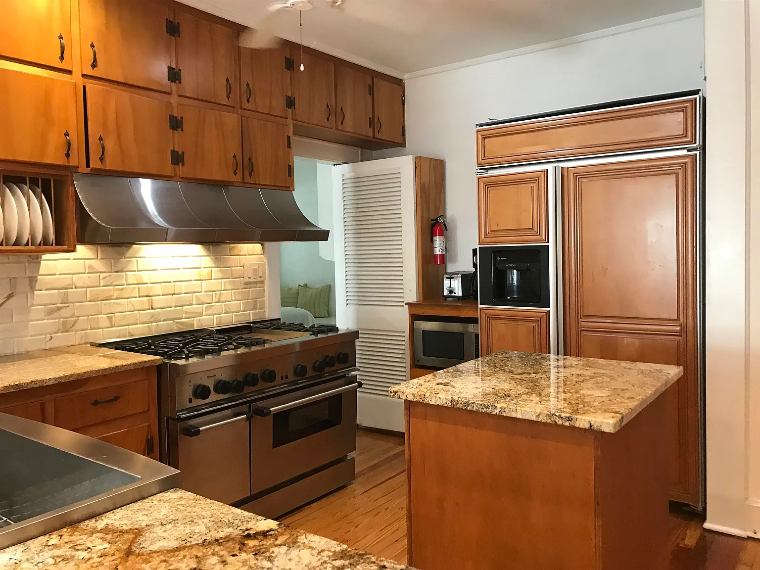 4 bed, 1742 sqft, $3,650 — Photo 4