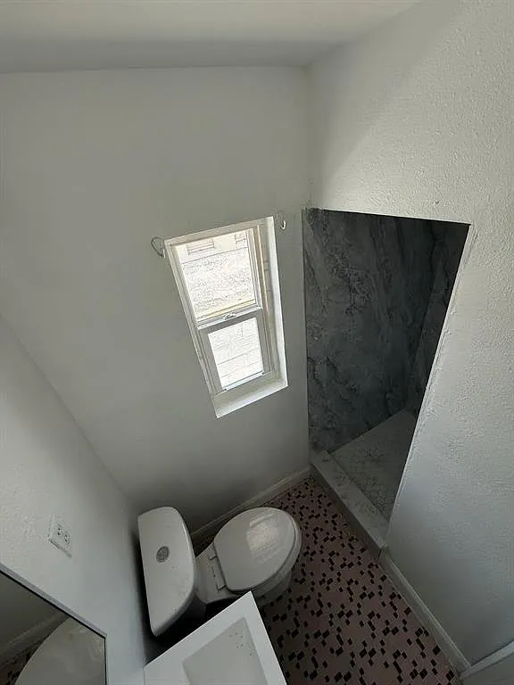 Studio, 1.0 bath, 500 sqft, $1,450 — Photo 3