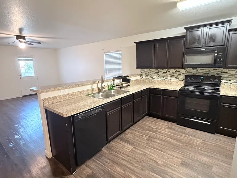 108 Bridges Ln — Photo 17