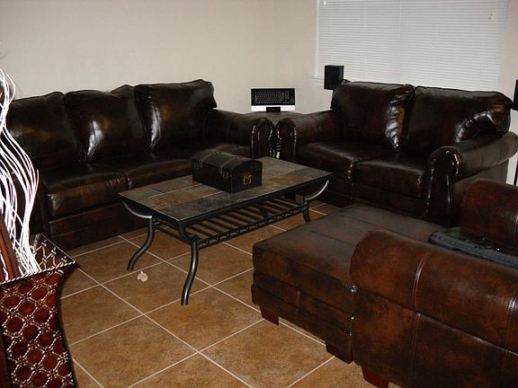 5th image of 50 S Burberry Park Cir