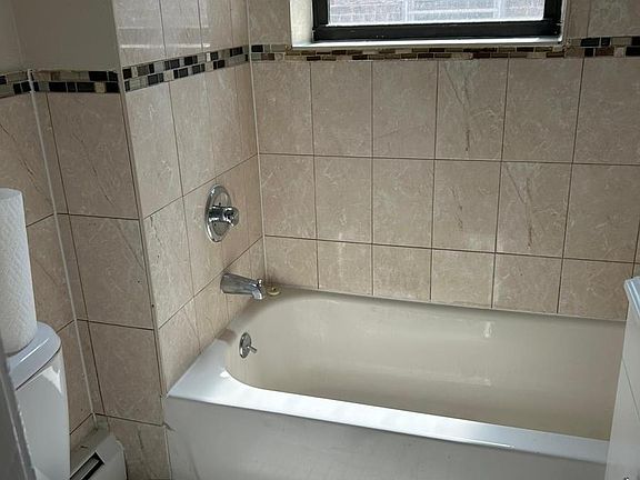 2nd image of 115 Grafton Ave #6A
