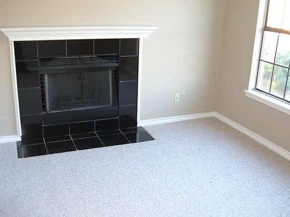 4th image of 6008 Auburndale Ave APT B