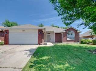 17304 Cedarwood Dr, Edmond, OK 73012