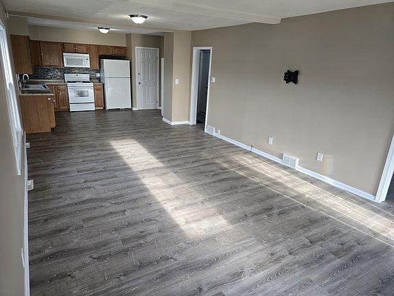 3rd image of 2802 Lemoyne Ave #1