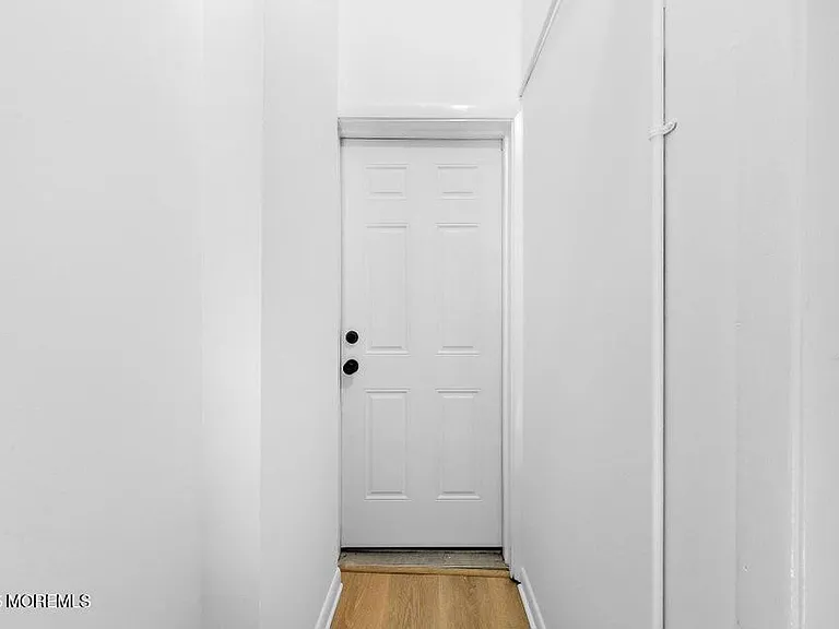 10 Monmouth St #B — Photo 3