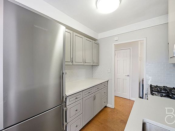 3rd image of 3343 14th St APT 10A