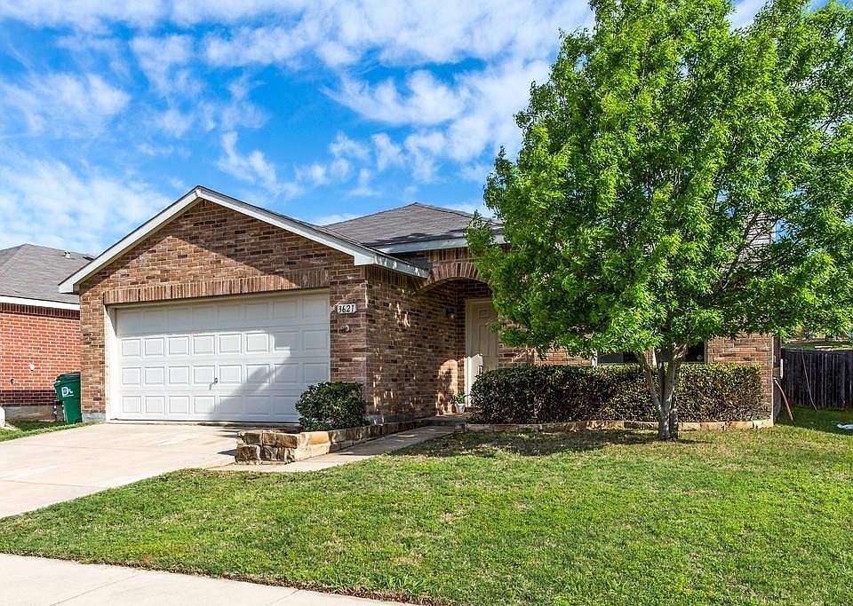 1st image of 3621 Clydesdale Dr