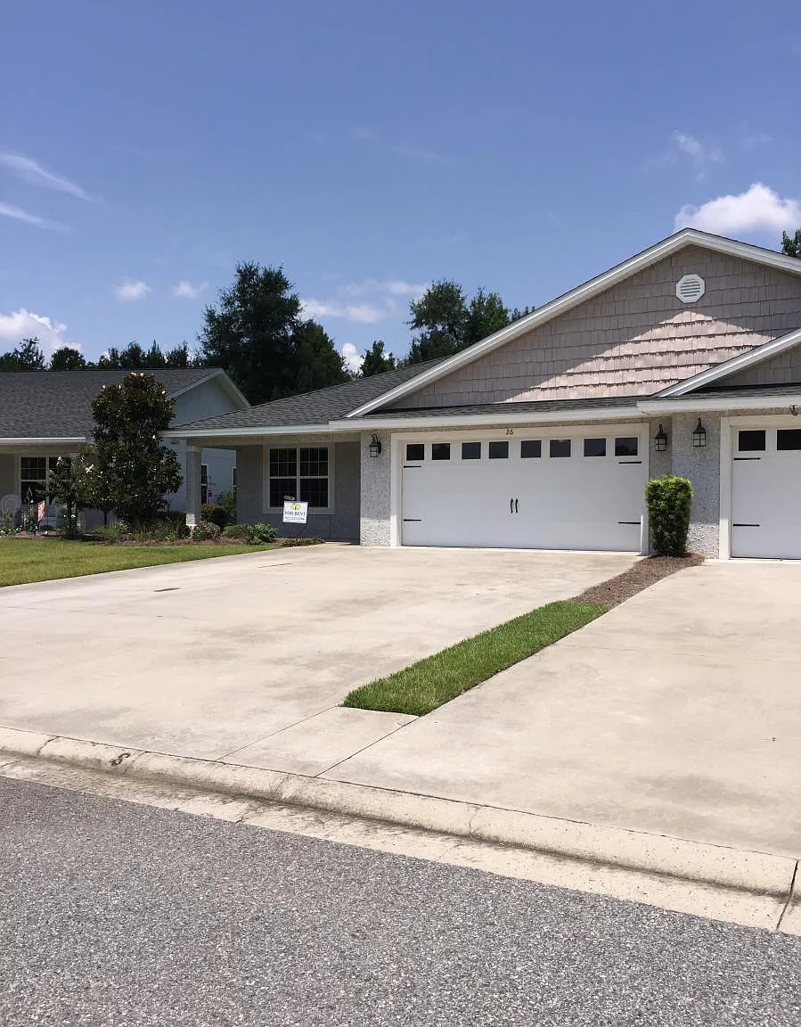 3 bed, 1565 sqft, $1,850 — Photo 2