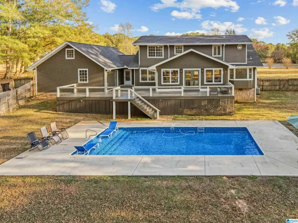 137 River Run Rd, Childersburg, AL 35044