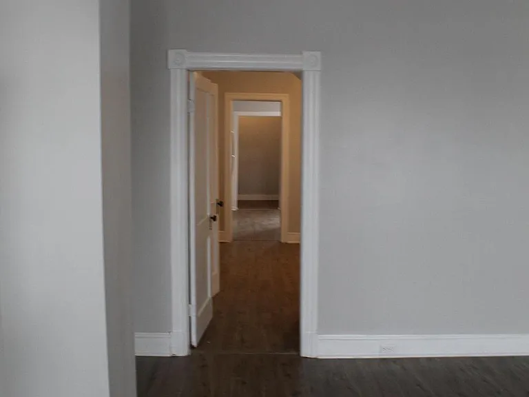 134 E Washington St #1 — Photo 29
