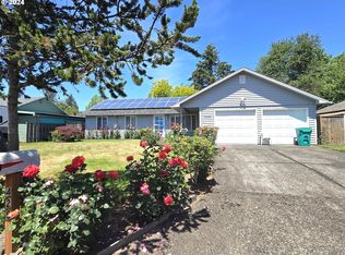425 NE 20th Dr, Gresham, OR 97030