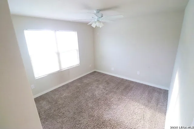 6810 Diamond Valley — Photo 9
