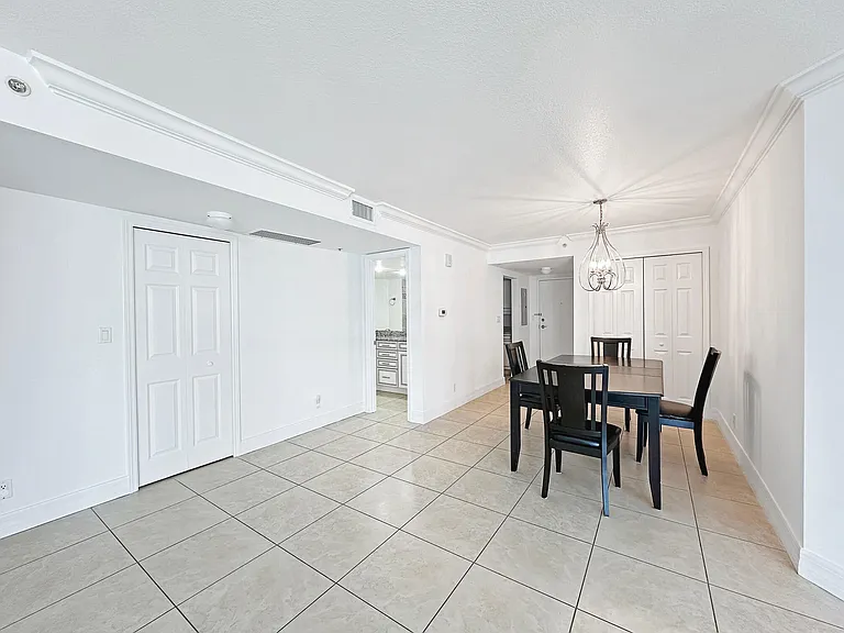 3000 N Ocean Dr #19B — Photo 9