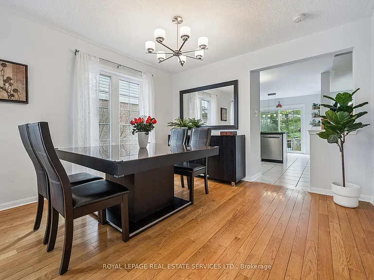2485 Wooden Hill Cir — Photo 8