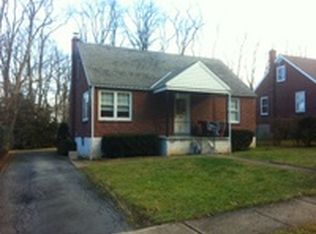 2009 Dennis Dr, Reading, PA 19601
