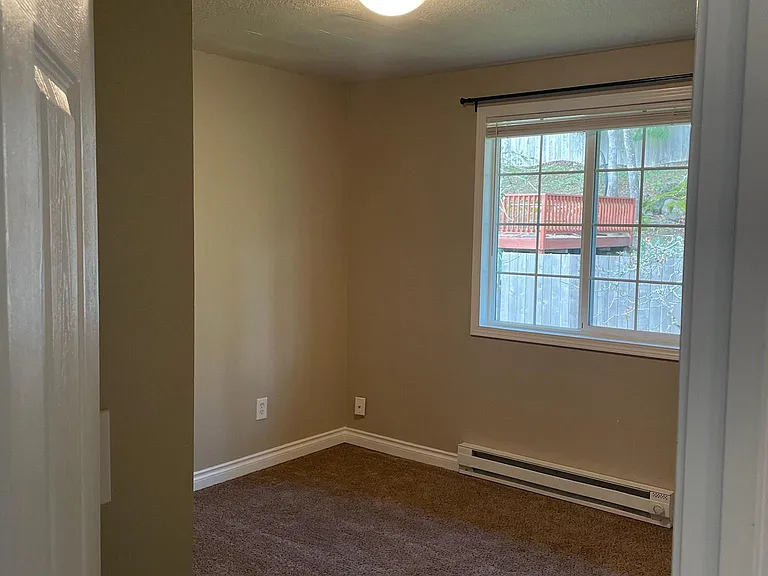 4360 Imperial Dr — Photo 11