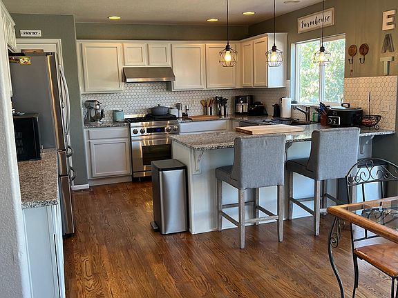 Farmhouse Kitchen