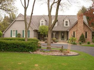 3555 Fenceline Rd, Franksville, WI 53126