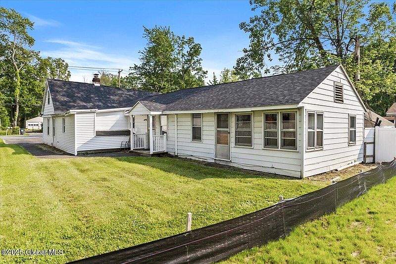 3rd image of 41 Virginia Avenue