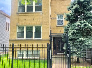 4030 N Sacramento Ave #2, Chicago, IL 60618